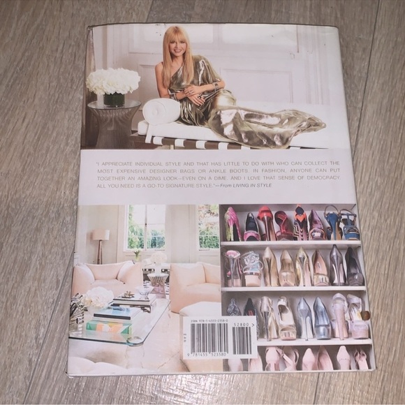 Living in Style by Rachel Zoe hardback book - Picture 2 of 3
